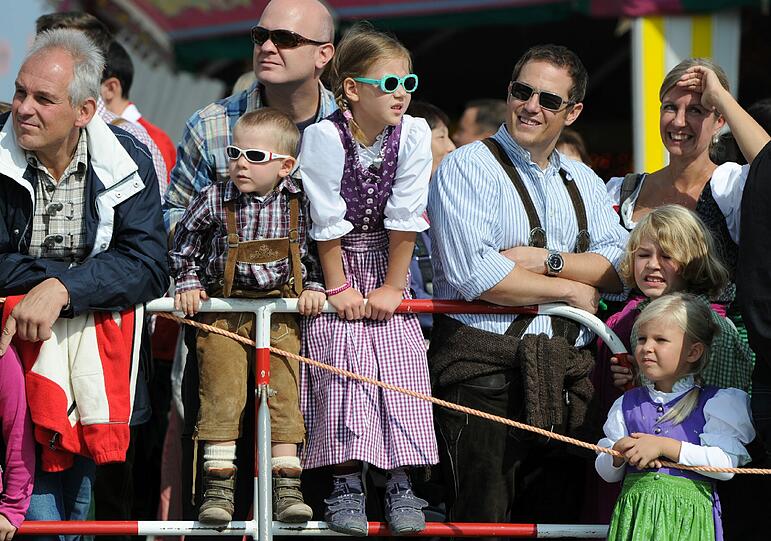 Trachten- und Schützenumzug zum Oktoberfest 2012: Die Bilder aus München