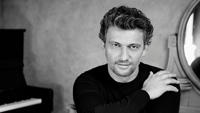 Jonas Kaufmann. Jonas Kaufmann.