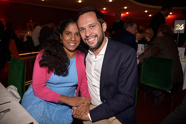 Martin Hagen und Ehefrau Anisha haben zwei gemeinsame Töchter