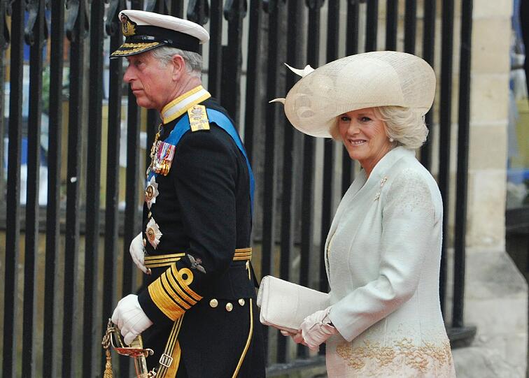 Die Trauung, die Kutschfahrt, der Kuss - die schönsten Bilder von der Traumhochzeit in London.