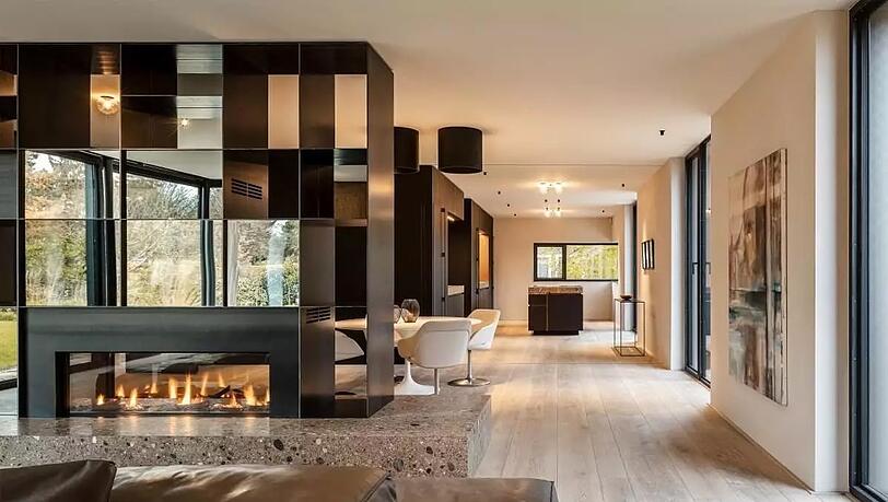 Die moderne Design-Villa in Grünwald gibt es für 13,9 Millionen Euro. Die moderne Design-Villa in Grünwald gibt es für 13,9 Millionen Euro.