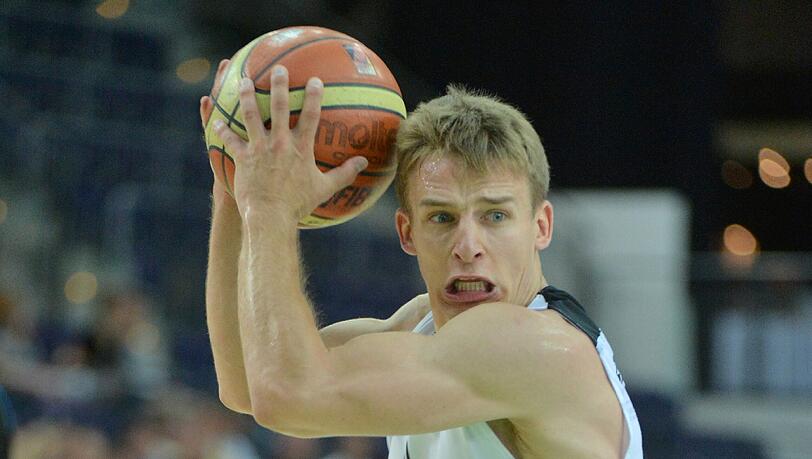 Gewinnen den Test gegen Georgien: die deutschen Basketballer unter Kapitän Heiko Schaffartzik. Gewinnen den Test gegen Georgien: die deutschen Basketballer unter Kapitän Heiko Schaffartzik.
