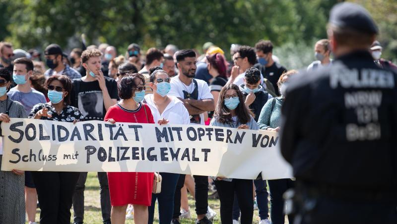 Protestveranstaltung gegen Polizeigewalt in Düsseldorf.
