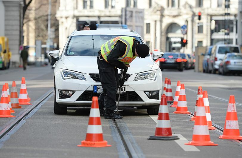 Wie jedes Jahr zur Sicherheitskonferenz verwandelt sich die Münchner Innenstadt zur Hochsicherheitszone.