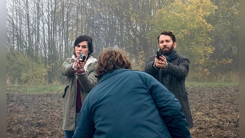 Christian Ulmen war zwischen 2013 und 2021 neben Nora Tschirner im Weimarer "Tatort" zu sehen, hier in "Tatort: Die robuste Roswita". Christian Ulmen war zwischen 2013 und 2021 neben Nora Tschirner im Weimarer "Tatort" zu sehen, hier in "Tatort: Die robuste Roswita".