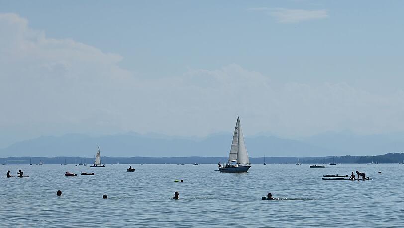 Der Starnberger See führt derzeit weniger Wasser als üblich. (Archivbild) Der Starnberger See führt derzeit weniger Wasser als üblich. (Archivbild)