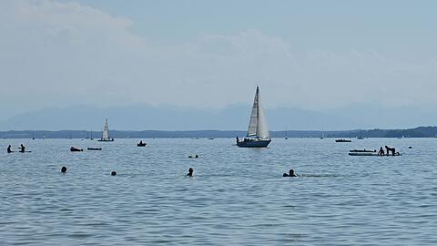 Der Starnberger See f&uuml;hrt derzeit weniger Wasser als &uuml;blich. (Archivbild)