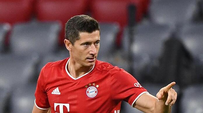 Robert Lewandowski wurde als Europas Fußballer des Jahres nominiert.