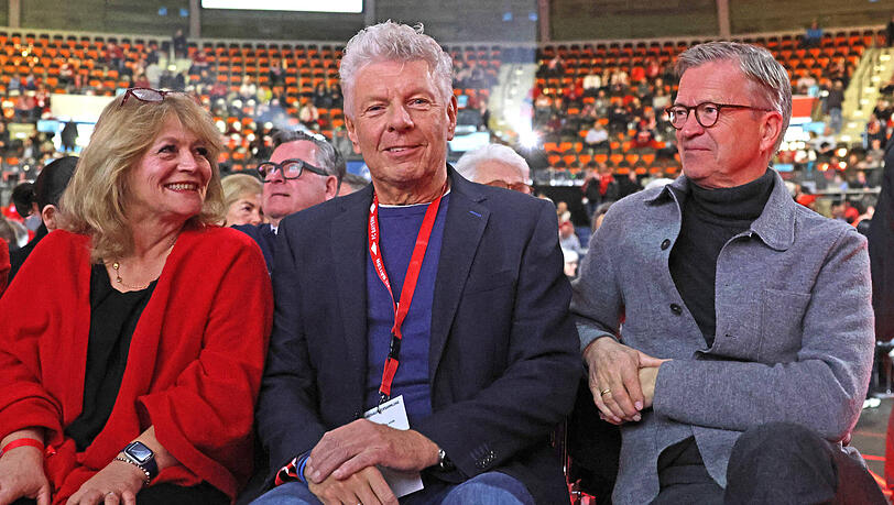 Mögliche Nachfolgerin von Dieter Reiter (M.): Alexandra Schörghuber (l.). Mögliche Nachfolgerin von Dieter Reiter (M.): Alexandra Schörghuber (l.).