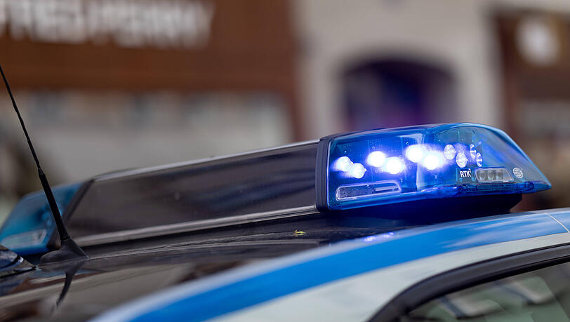 Erst beh&auml;lt ein erkrankter Fahrer aus Th&uuml;ringen die Kontrolle, doch dann verliert er das Bewusstsein.