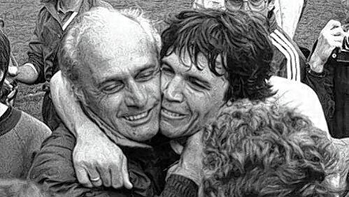 Wenn Bayern feiern, anno 1985: Udo Lattek, damals mit Lothar Matthäus. Wenn Bayern feiern, anno 1985: Udo Lattek, damals mit Lothar Matthäus.