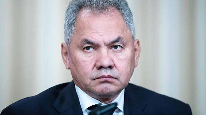 Russlands Verteidigungsminister Sergej Schoigu bei einer Pressekonferenz. (Archivbild)