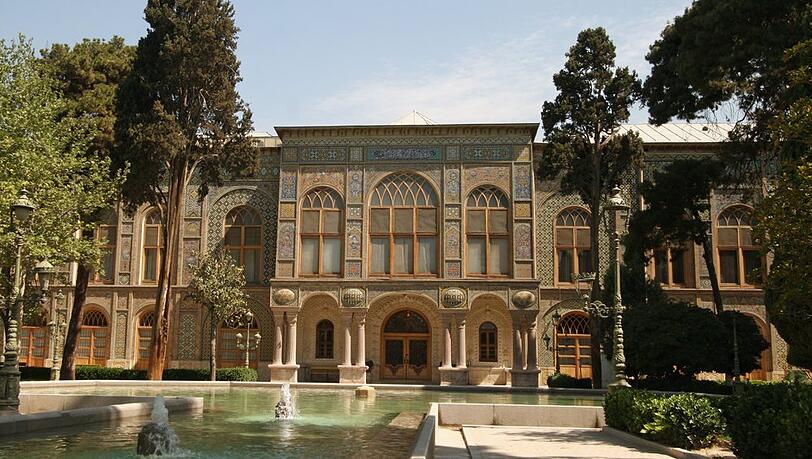 Der Golestan-Palast in Teheran wurde j&uuml;ngst durch Druckwellen von Bomben besch&auml;digt.