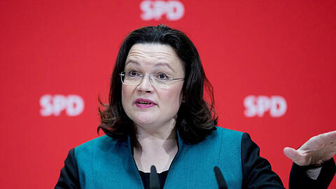 Bundesarbeitsministerin Andrea Nahles will ein Recht auf befristete Teilzeit durchsetzen.