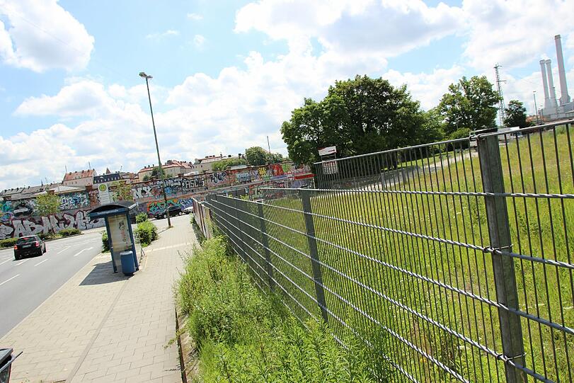 Auf der Brache gegenüber vom Viehhof soll das neue Kulturzentrum für die Bezirke Isarvorstadt und Ludwigsvorstadt entstehen.