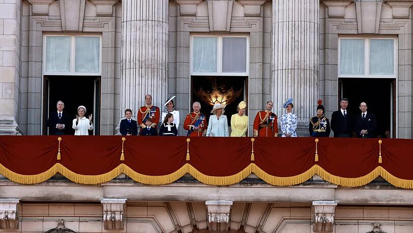 Am 15. Juni versammelte sich die Royal Family um König Charles III. und Königin Camilla bei "Trooping the Colour" auf dem Schlossbalkon.