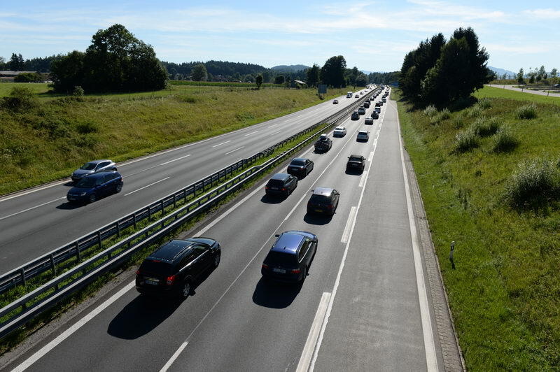 Die Bilder von der Blechlawine auf der A8