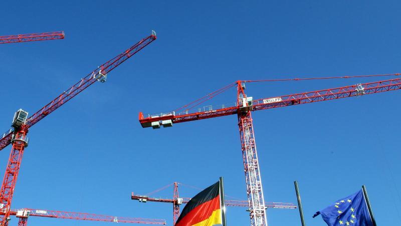 Die deutsche Industrie hat mit einer anhaltenden Schwächephase zu kämpfen. Die deutsche Industrie hat mit einer anhaltenden Schwächephase zu kämpfen.