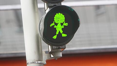 So stellt sich der AZ-Grafiker die Pumuckl-Ampeln in München vor.