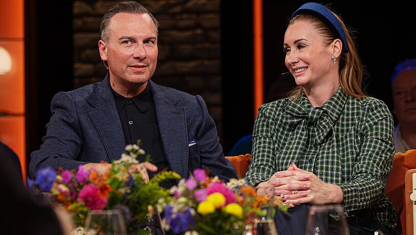 Bei "3nach9" gaben Tim Raue und Ehefrau Katharina ihr gemeinsames Talkshow-Deb&uuml;t.