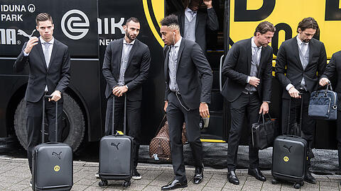 Sieht so Zuversicht aus? Die Dortmunder (v.l.) Julian Weigl, Ömer Toprak, Pierre-Emerick Aubameyang, Roman Weidenfeller und Neven Subotic.