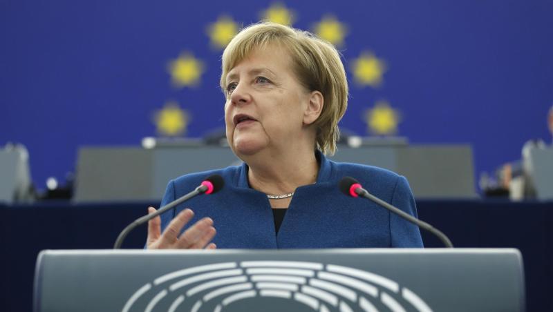 Bundeskanzlerin Angela Merkel hatte in Straßburg für die Schaffung einer europäischen Armee geworben. Bundeskanzlerin Angela Merkel hatte in Straßburg für die Schaffung einer europäischen Armee geworben.