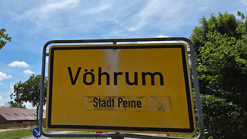 Bei einem begleiteten Freigang und Besuch in Vöhrum gelang einem verurteiltem Mörder die Flucht. Bei einem begleiteten Freigang und Besuch in Vöhrum gelang einem verurteiltem Mörder die Flucht.