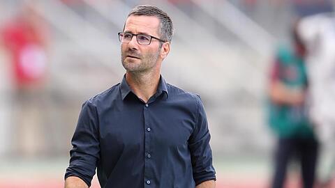 Nürnbergs Trainer Michael Wiesinger will mit seinem Team die Klasse halten.