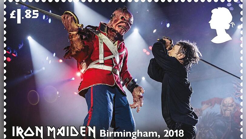 Eine von insgesamt zwölf Iron-Maiden-Briefmarken.