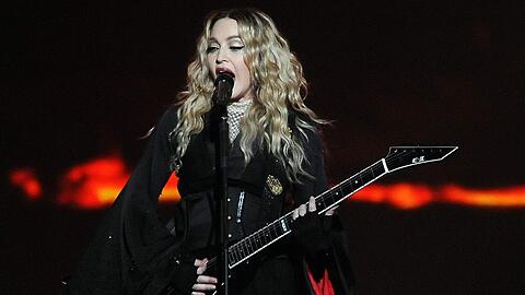 Madonna hat ein neues Album angekündigt.