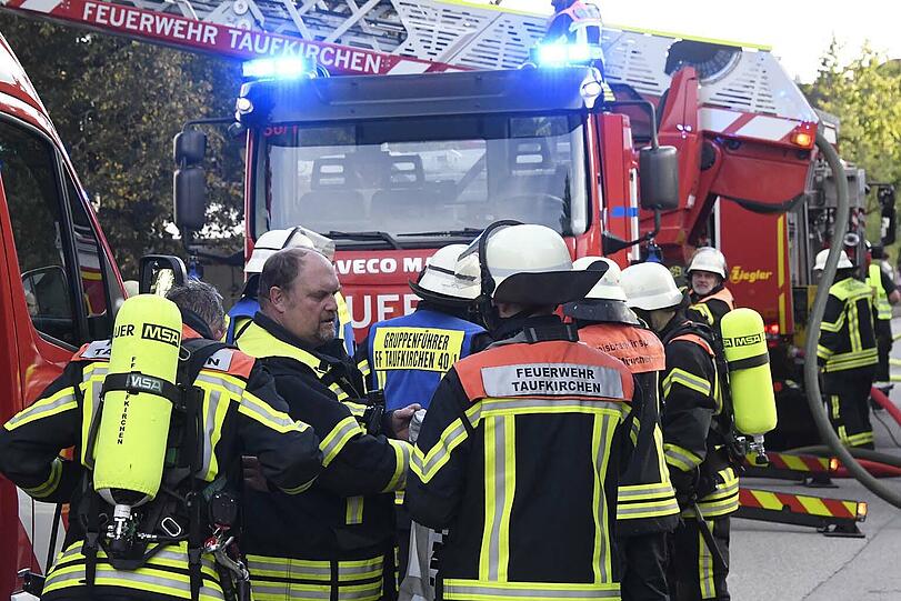 Bilder der Zerstörung: In Deisenhofen bracht ein Feuer in einem Wohnhaus aus.