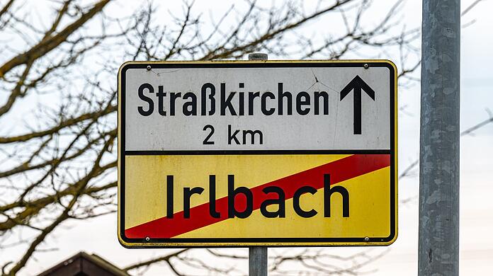 BMW will 40 Kilometer nördlich seines größten europäischen Autowerks Dingolfing eine Batteriefabrik errichten.