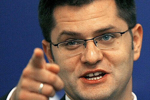 Macht seine Drohung wahr: Vuk Jeremic