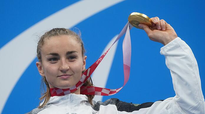 Elena Semechin erreichte trotz laufender Chemotherapie den 2. Platz der Para-Schwimm-WM.