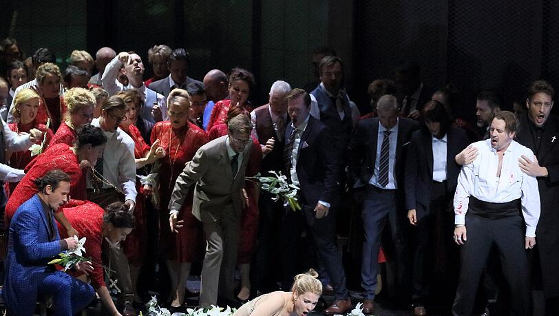 Donizettis "La Favorite" im Nationaltheater Donizettis "La Favorite" im Nationaltheater