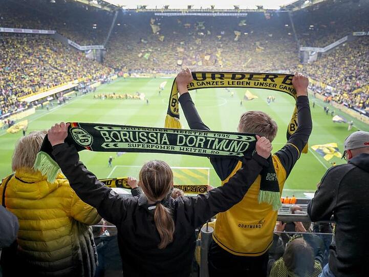 Borussia Dortmund hat heute die vorläufigen Zahlen für das Geschäftsjahr 2018/2019 vorgestellt.