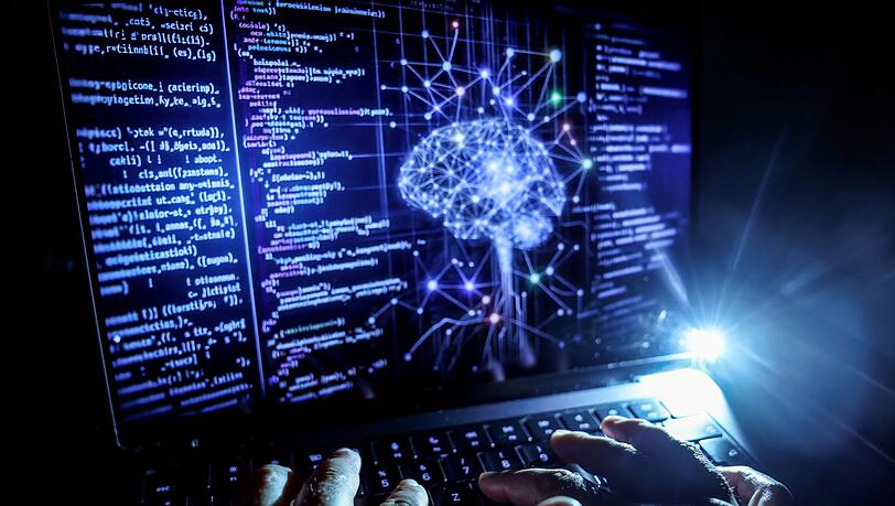 K&uuml;nstliche Intelligenz kommt in immer mehr Industriebetrieben zum Einsatz. (Symbolbild)