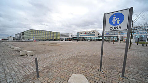 Der Willy-Brandt-Platz soll schöner werden.