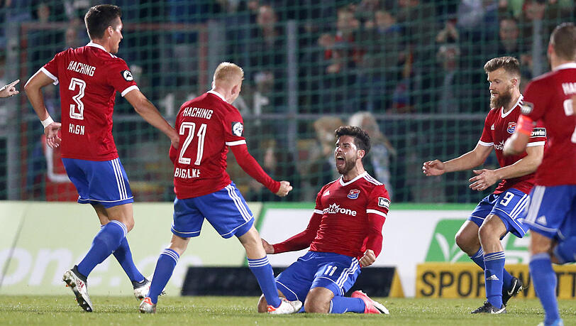 Die Spielvereinigung Unterhaching befindet sich derzeit in absoluter Top-Form und kämpft in der 3. Liga um einen Aufstiegsplatz. (Archivbild) Die Spielvereinigung Unterhaching befindet sich derzeit in absoluter Top-Form und kämpft in der 3. Liga um einen Aufstiegsplatz. (Archivbild)