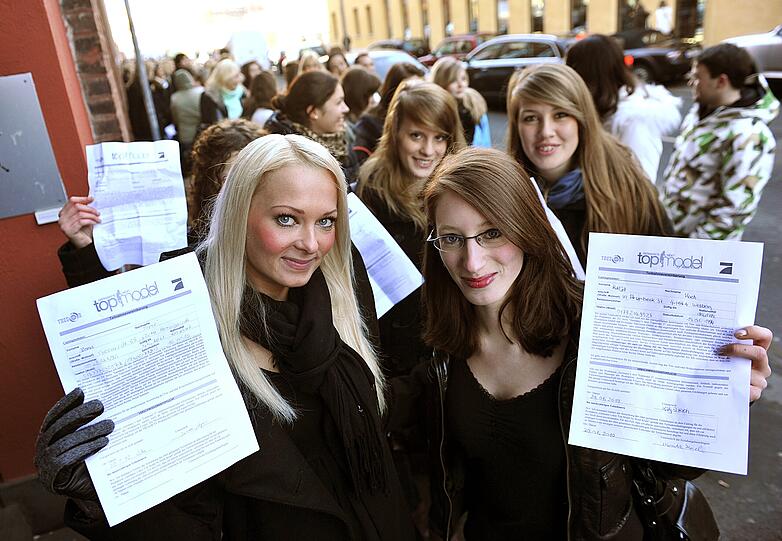 Sie alle wollen's werden: Germany's Next Topmodel 2011.