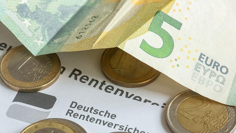 Die Höhe der Rente schwankt zwischen den Bundesländern. (Symbolbild)
