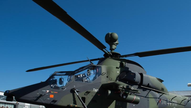 Die Sperrung betrifft die Tiger im Kampfhubschrauberregiment 36 im hessischen Fritzlar und im Deutsch-Französischen Heeresfliegerausbildungszentrum im französischen Le Luc. Die Sperrung betrifft die Tiger im Kampfhubschrauberregiment 36 im hessischen Fritzlar und im Deutsch-Französischen Heeresfliegerausbildungszentrum im französischen Le Luc.