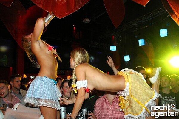 Heiße After Wiesn in der Nachtgalerie: Mehr Partybilder finden Sie auf www.nachtagenten.de