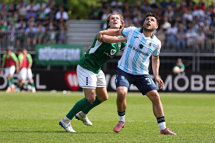 Hatten so ihre Probleme beim Tabellenletzten: Die L&ouml;wen um Kevin Volland.