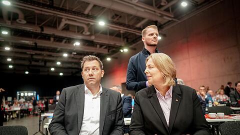Der Parteitag hinterlässt die neue SPD-Spitze nachdenklich.