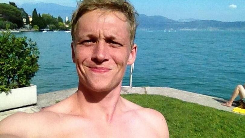 Auch aus dem Urlaub schickte Matthias Schweighöfer schon oberkörperfreie Grüße Auch aus dem Urlaub schickte Matthias Schweighöfer schon oberkörperfreie Grüße