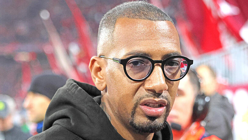 Also doch kein Praktikum beim FC Bayern: Jérôme Boateng. Also doch kein Praktikum beim FC Bayern: Jérôme Boateng.
