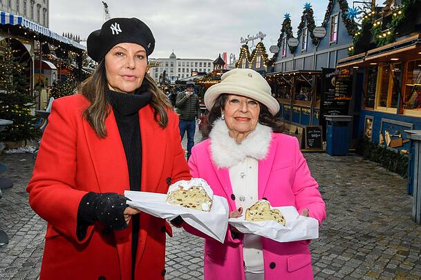 Natascha Ochsenknecht und ihre Mutter B&auml;rbel Wierichs im November 2025.