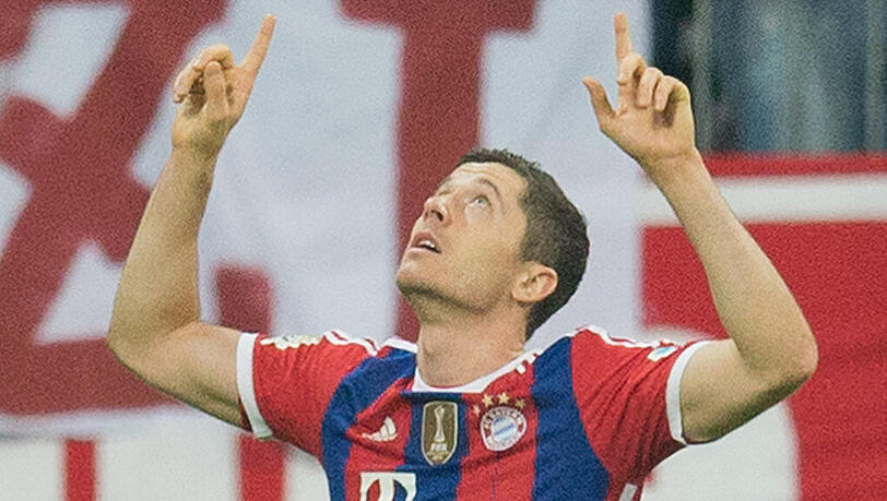 Robert Lewandowski bejubelt seinen Treffer zum 1:1. Robert Lewandowski bejubelt seinen Treffer zum 1:1.