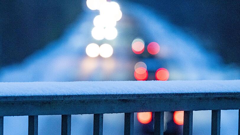 Auf den Straßen gilt Vorsicht.